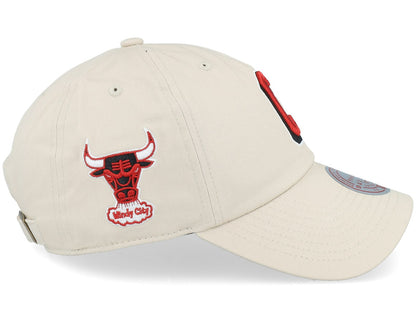 Swagger HWC Cream Dad Cap Chicago Bulls
