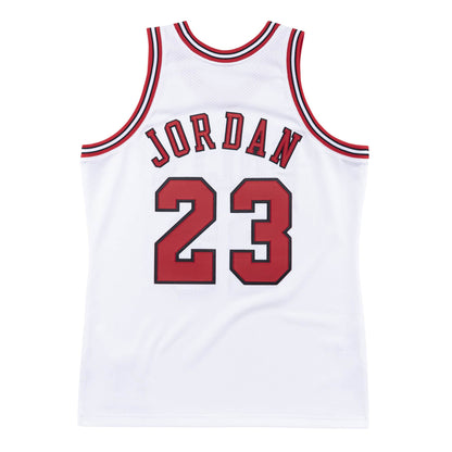 Authentic Jersey Chicago Bulls 1996-97 Michael Jordan